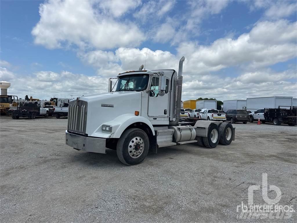 Kenworth T800 Sattelzugmaschinen