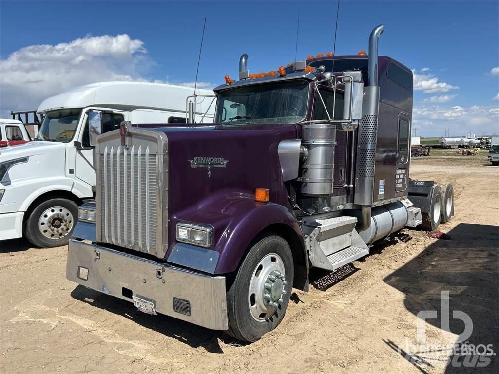 Kenworth W900 Sattelzugmaschinen