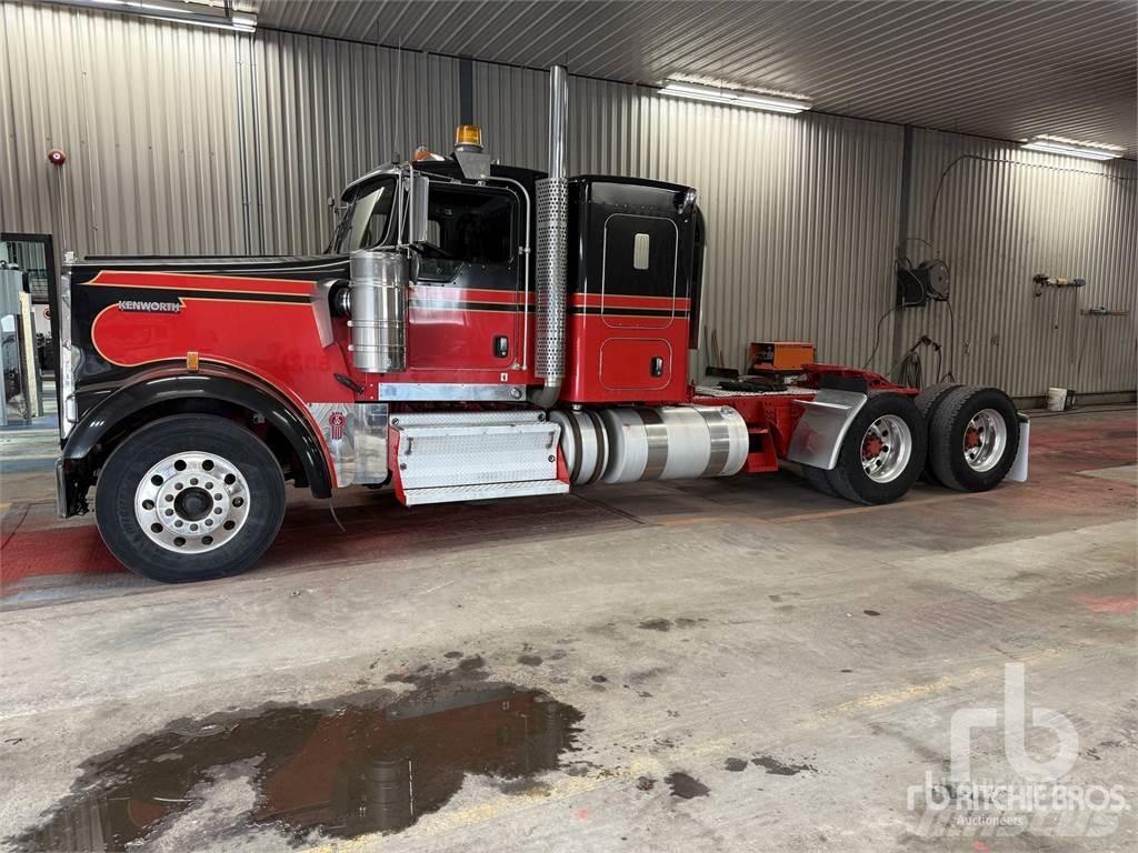Kenworth W900 Sattelzugmaschinen