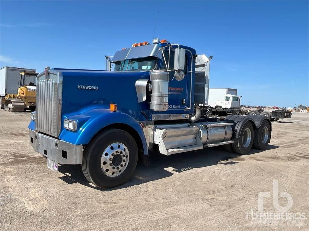 Kenworth W900 Sattelzugmaschinen