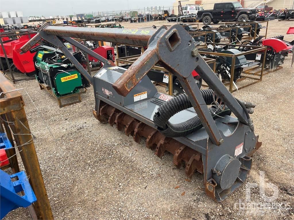 Loftness 72 in Forstmulcher