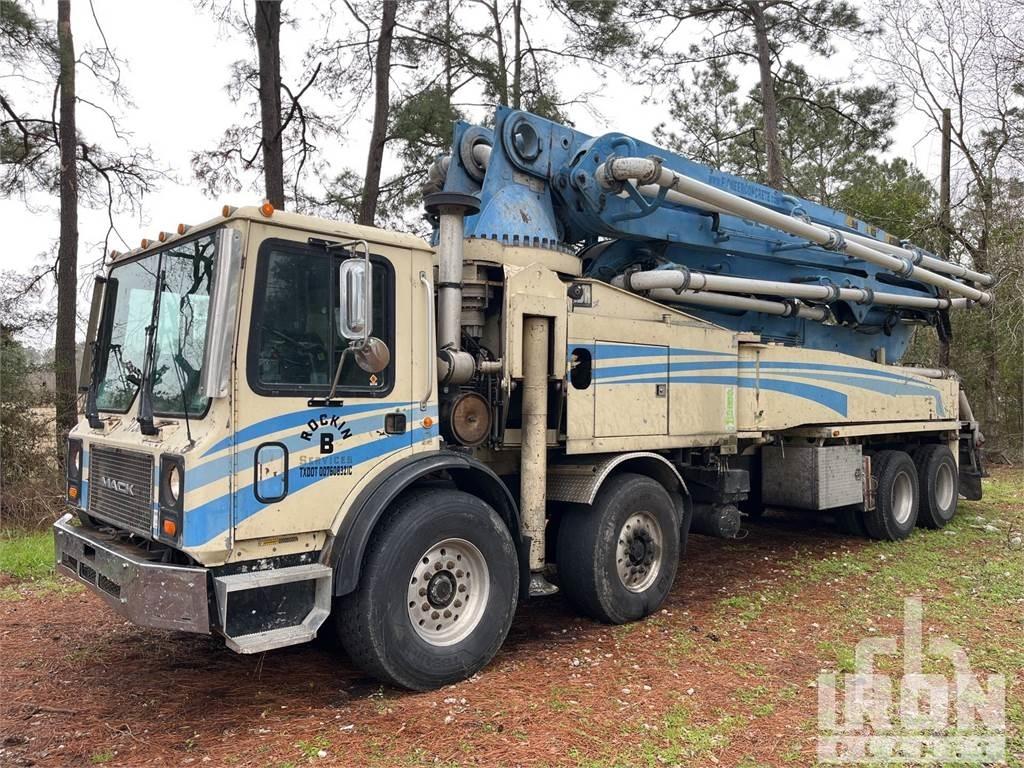 Mack 47M Betonmischer