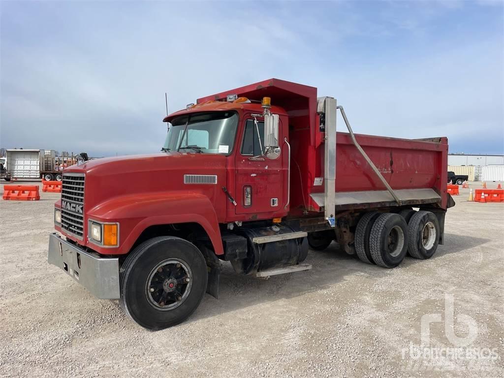 Mack CH613 Kipper