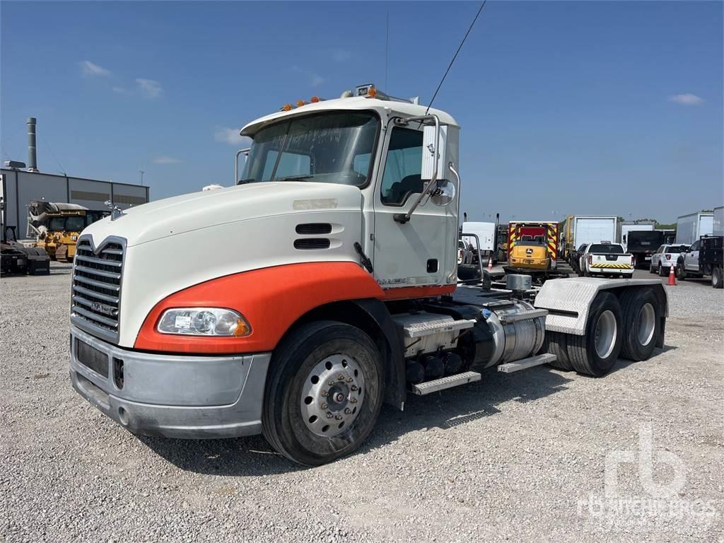 Mack CXU613 Sattelzugmaschinen