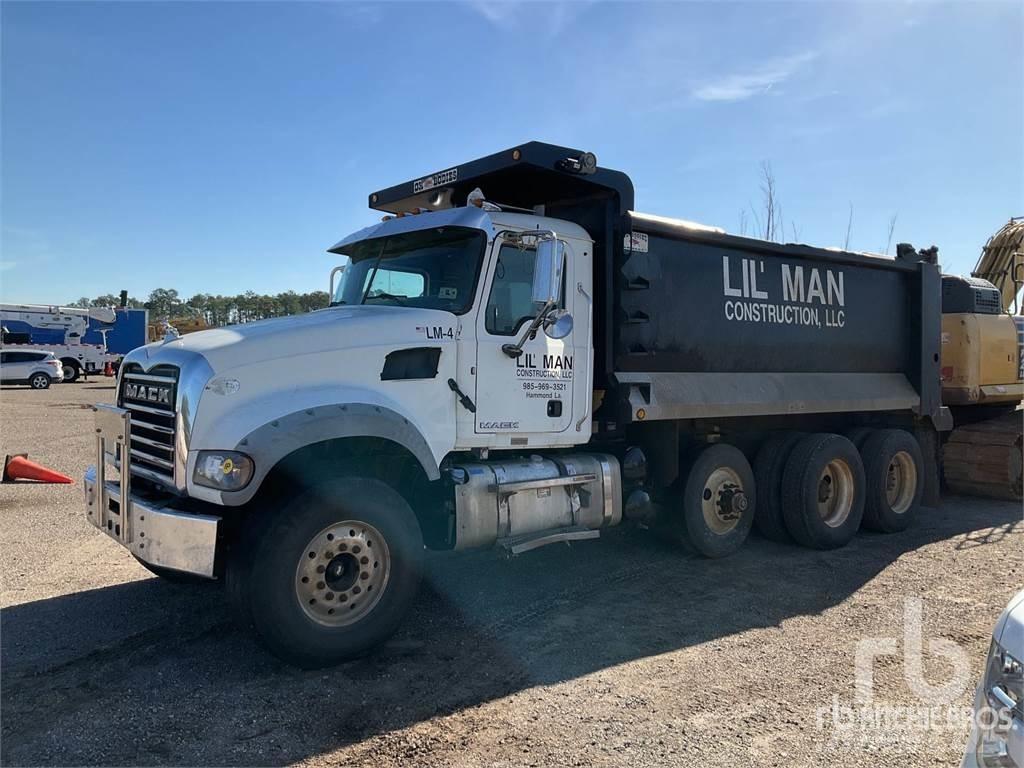 Mack GU713 Kipper