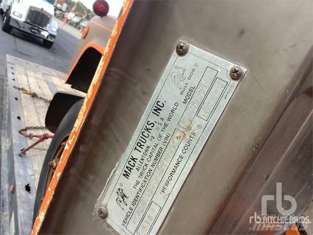Mack R685ST Sattelzugmaschinen