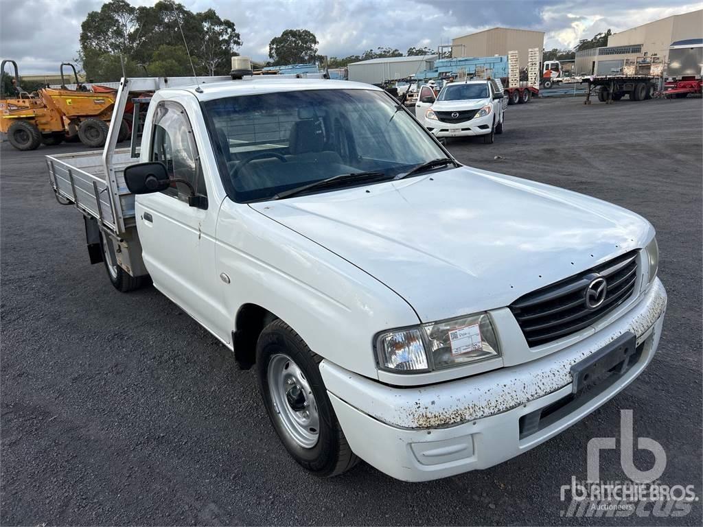 Mazda B2500 DX Pickup/Pritschenwagen