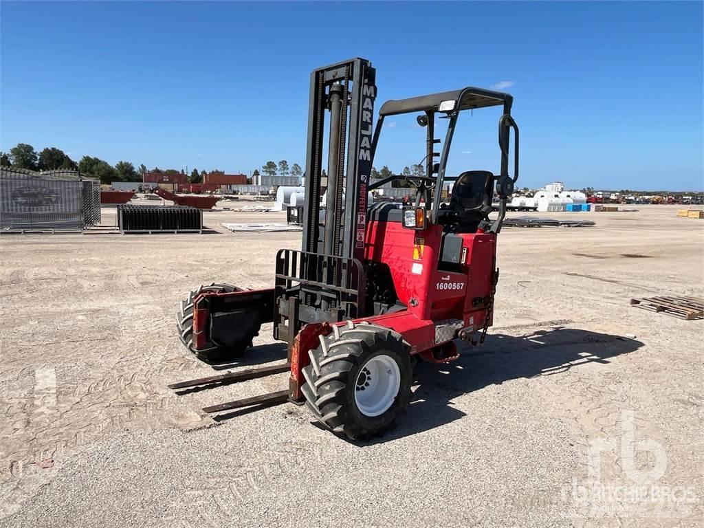 Moffett M55 Geländestapler