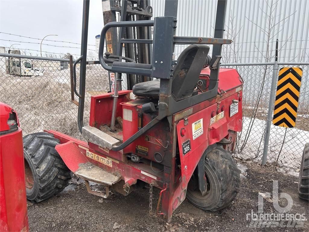 Moffett M5500 Geländestapler