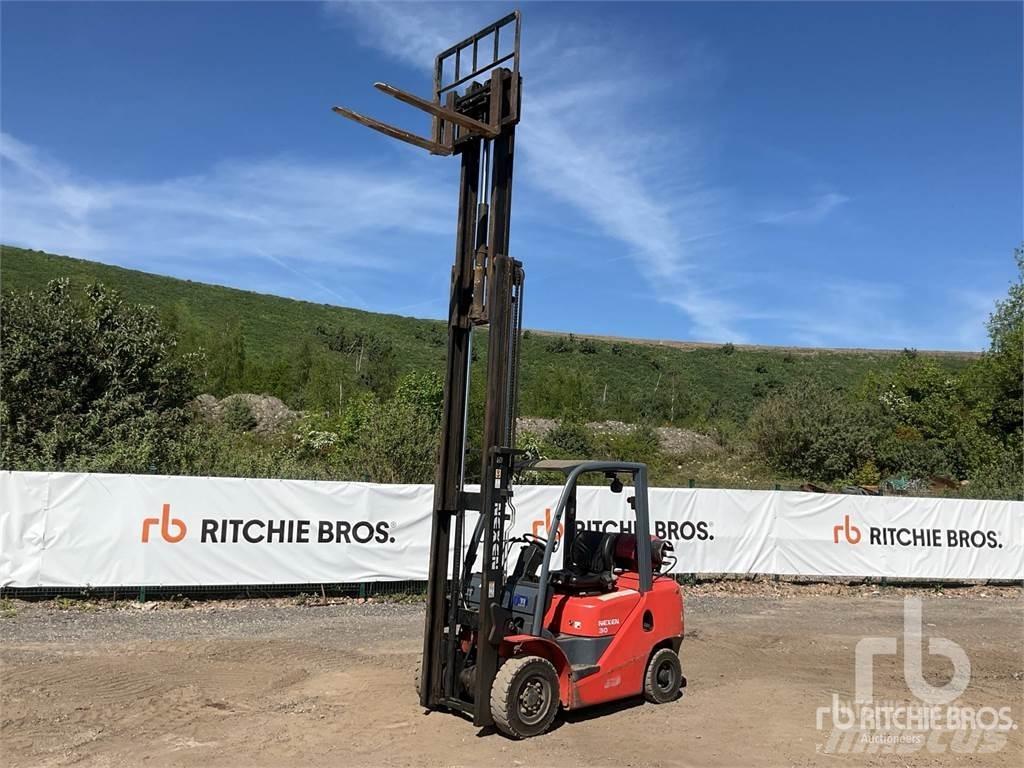 Nexen FGL30 Dieselstapler