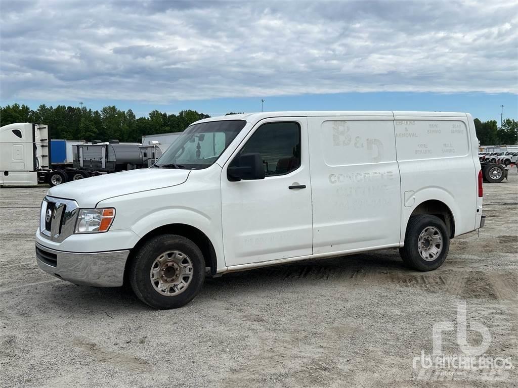 Nissan NV2500HD Kühlkoffer