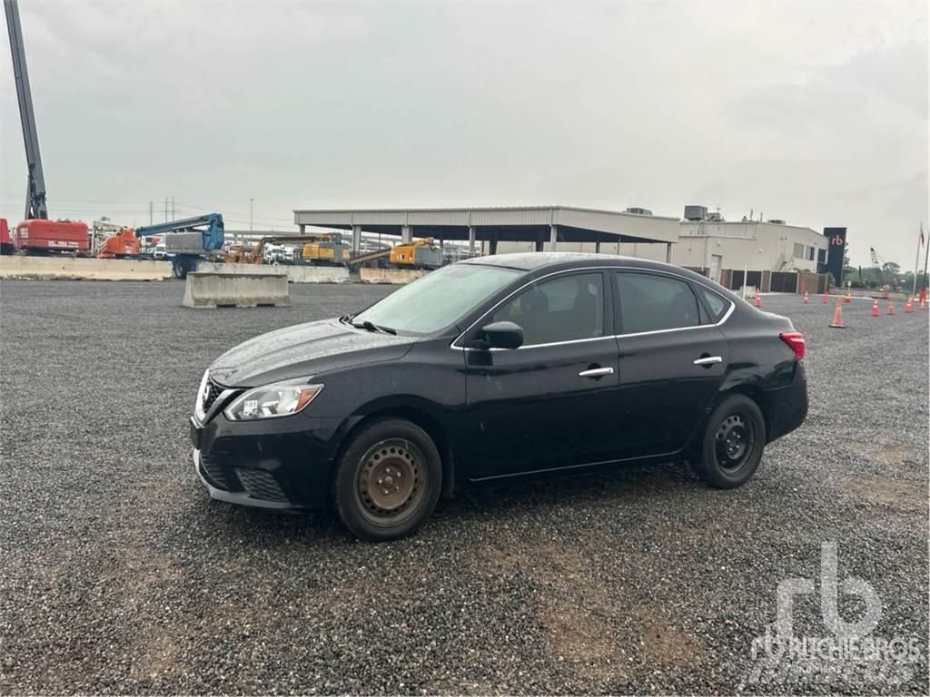 Nissan SENTRA PKWs