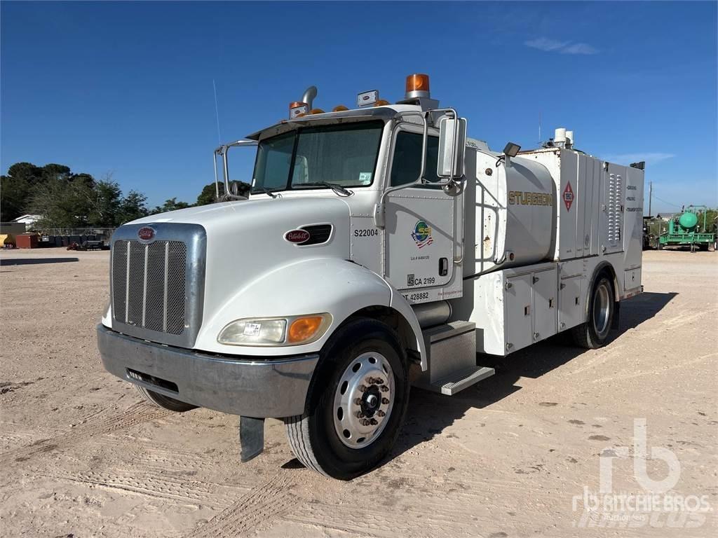 Peterbilt 335 Tankwagen