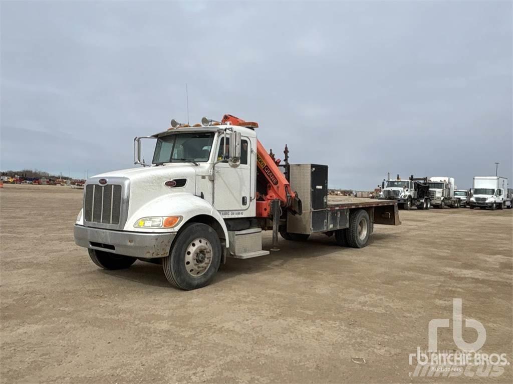 Peterbilt 335 Kranwagen