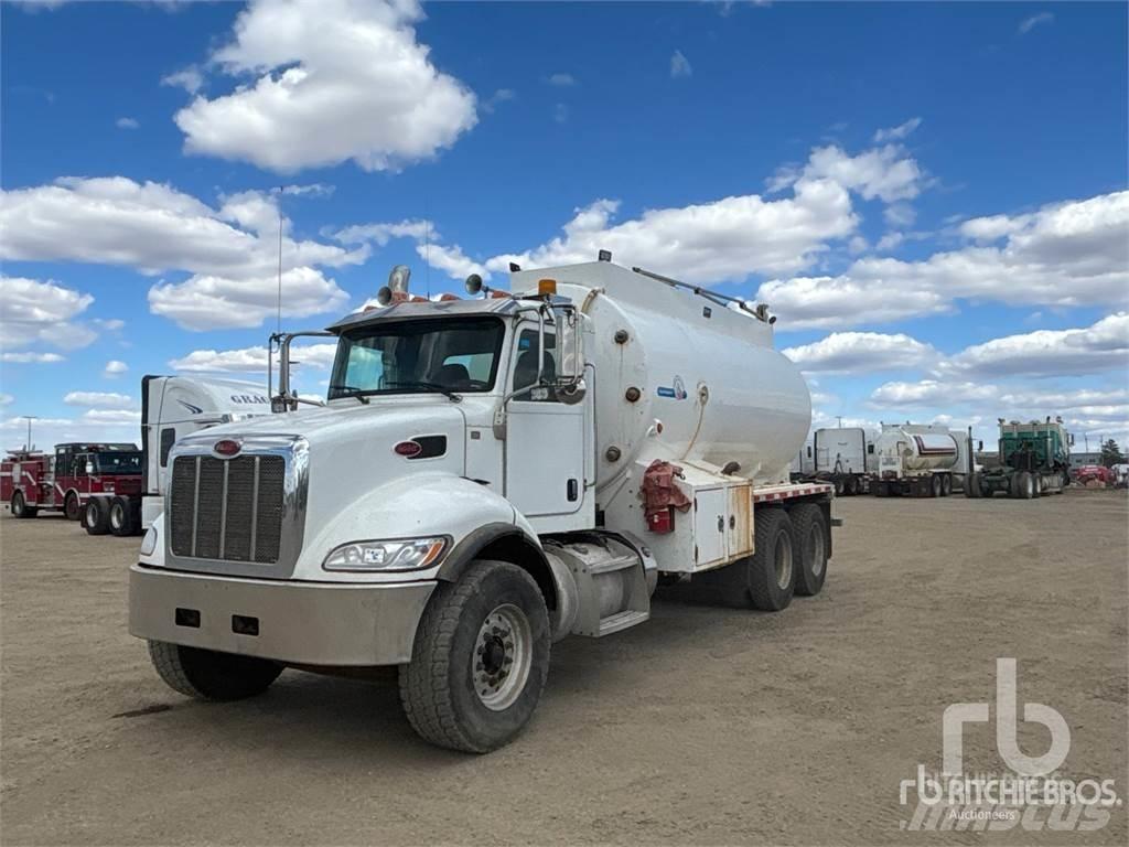 Peterbilt 348 Wassertanker