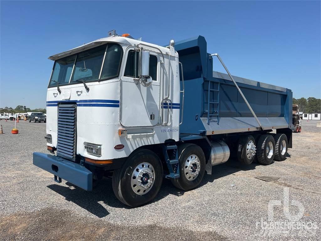 Peterbilt 362 Kipper