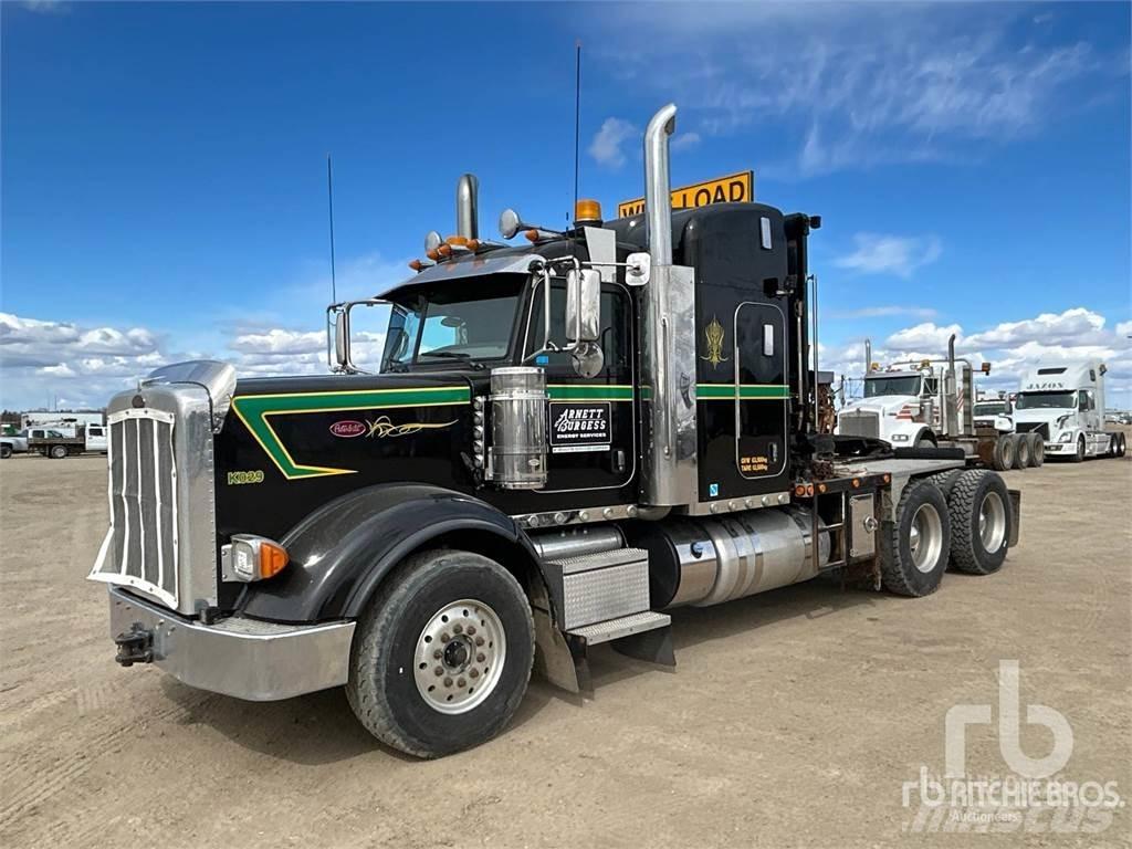 Peterbilt 367 Pritschenwagen mit Seilwinde