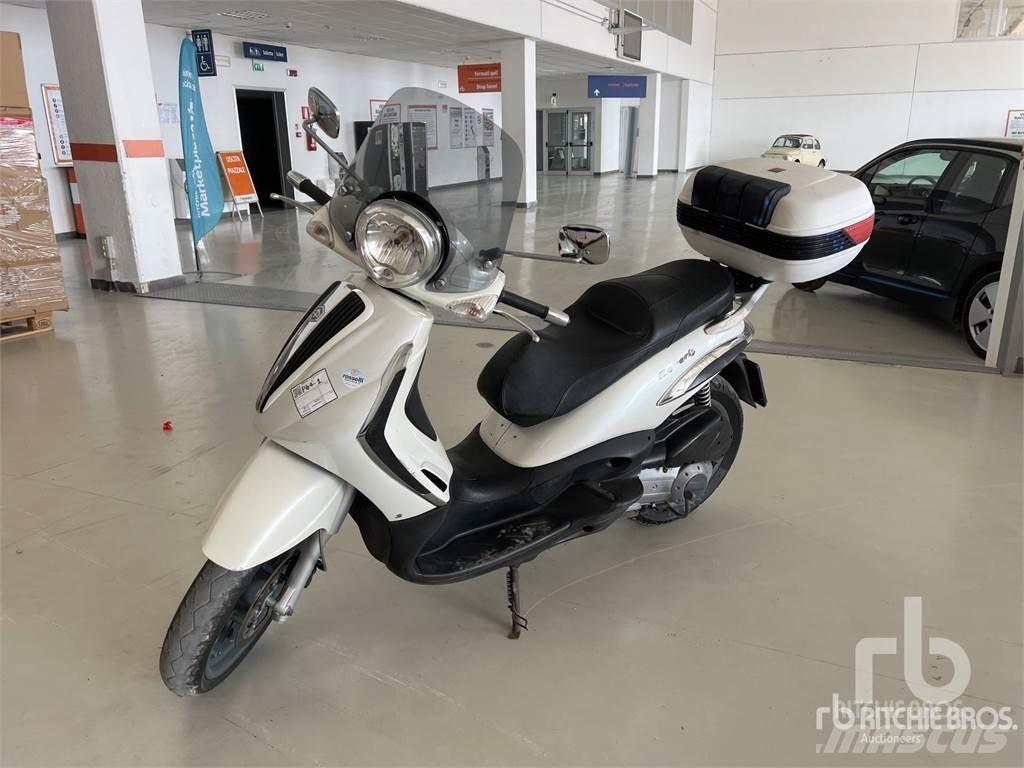 Piaggio BEVERLY PKWs