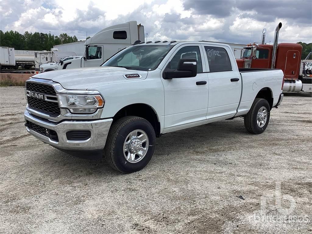 RAM 2500 Pickup/Pritschenwagen