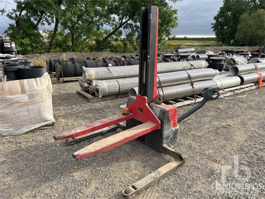 Raymond EMB Palettenregale