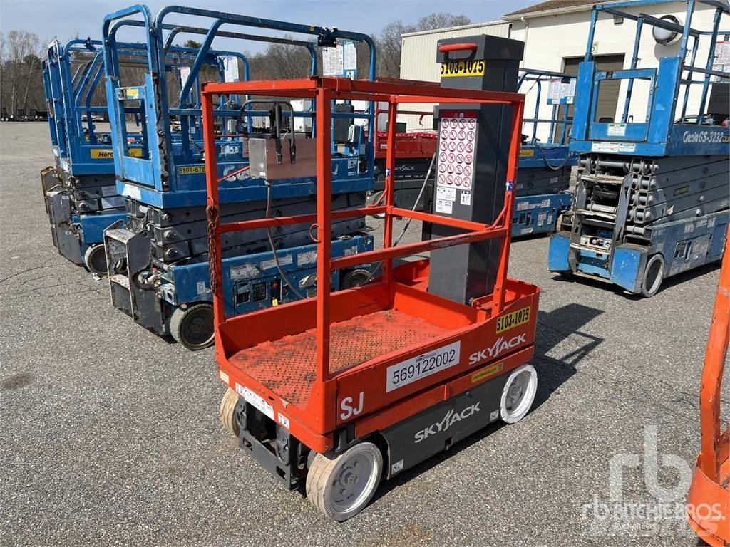 SkyJack SJ12 Gelenkteleskoparbeitsbühnen