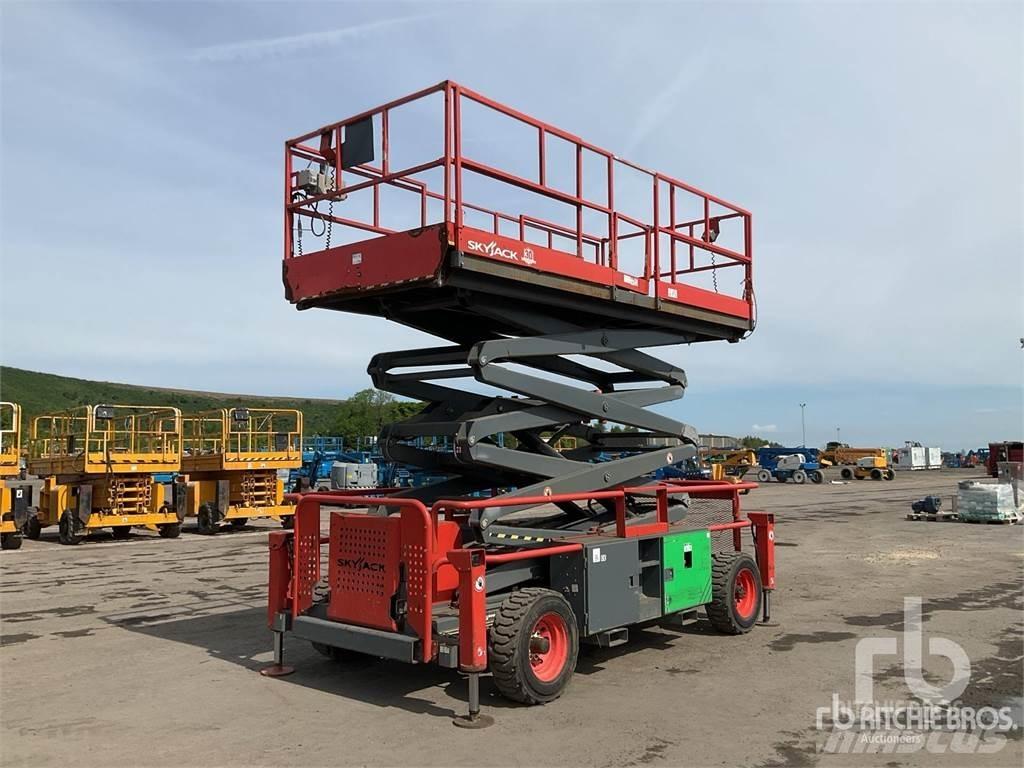 SkyJack SJ9241 Scheren-Arbeitsbühnen