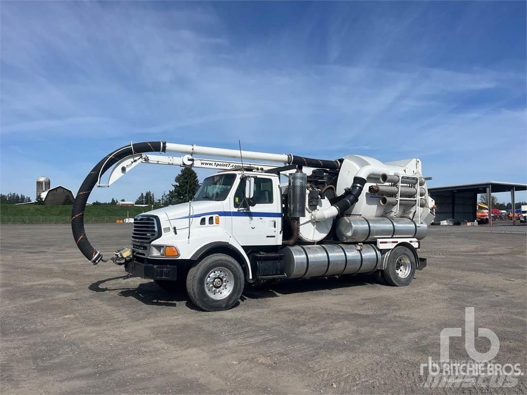 Sterling L8500 Saug- und Druckwagen