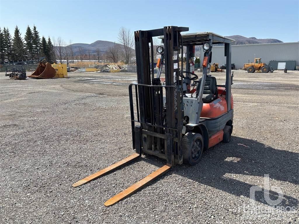 Toyota 6FJCU25 Dieselstapler