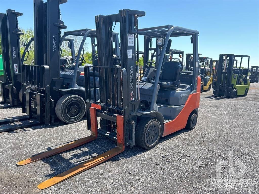 Toyota 8FGCU25 Dieselstapler