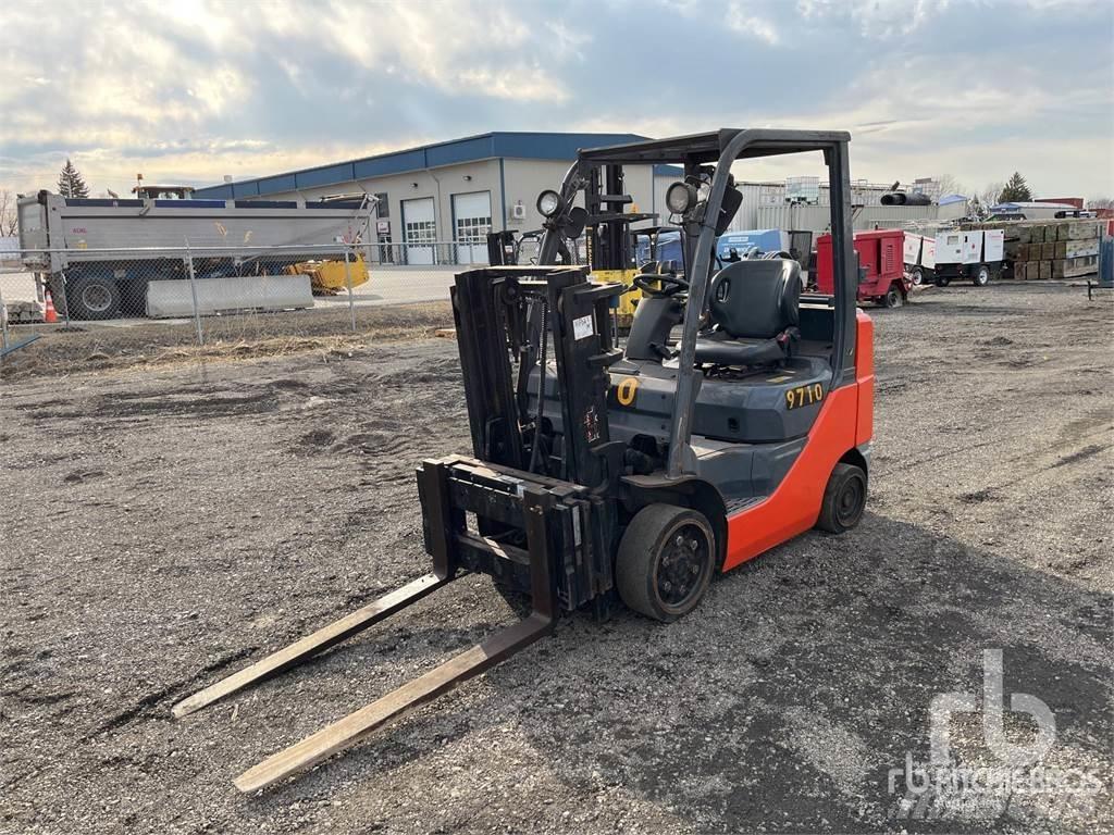 Toyota 8FGCU25 Dieselstapler