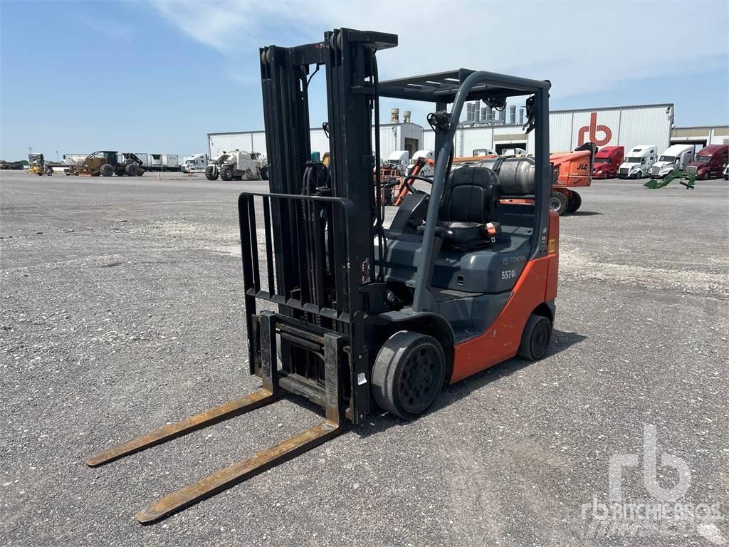 Toyota 8FGCU25 Dieselstapler