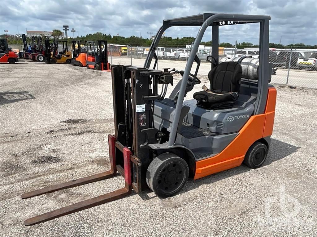 Toyota 8FGCU25 Dieselstapler