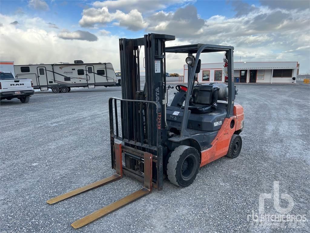 Toyota 8FGU25 Dieselstapler