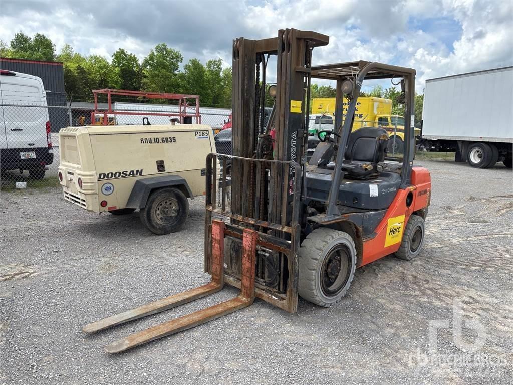 Toyota 8FGU30 Dieselstapler