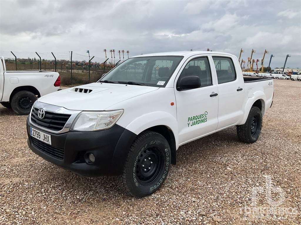 Toyota HILUX Pickup/Pritschenwagen
