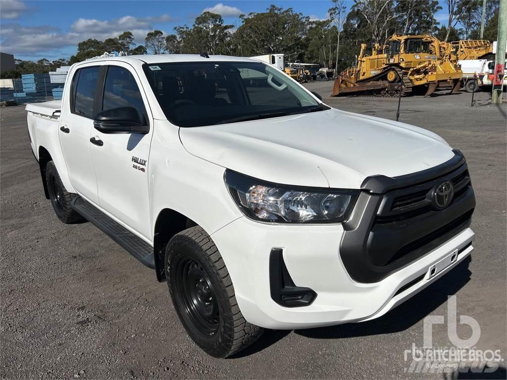 Toyota HILUX Pickup/Pritschenwagen