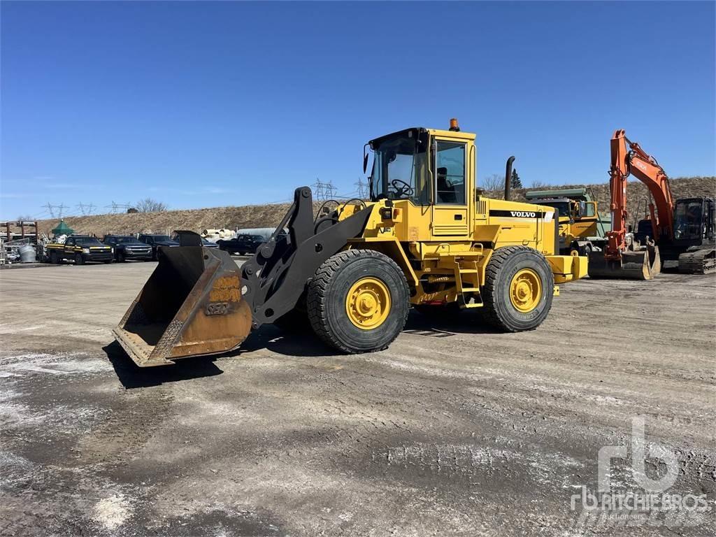 Volvo L90C Radlader