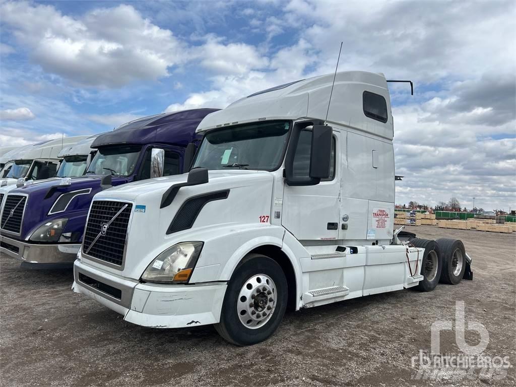Volvo VNL Sattelzugmaschinen