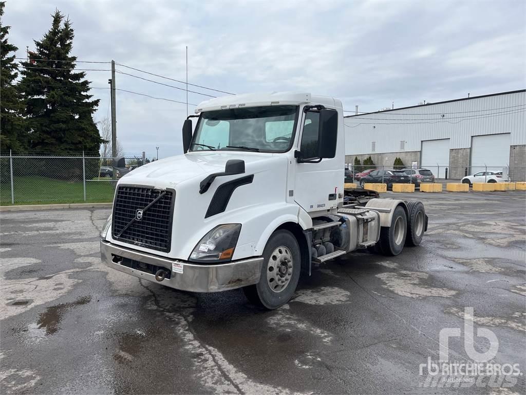 Volvo VNL Sattelzugmaschinen
