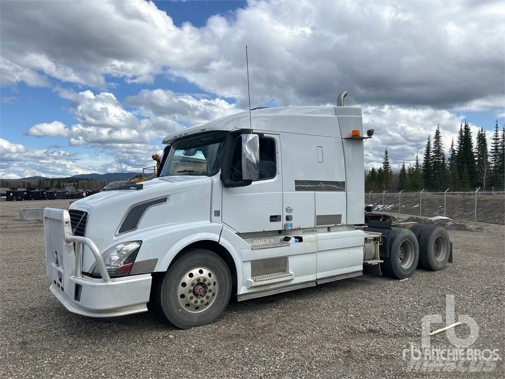 Volvo VNL Sattelzugmaschinen