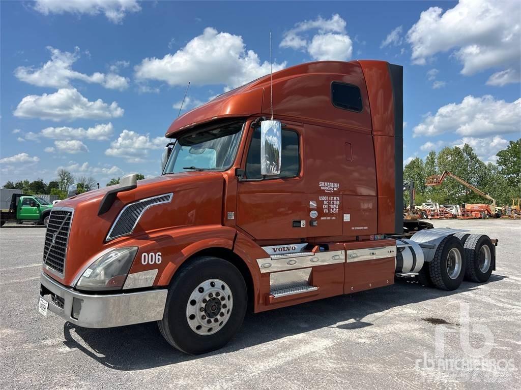Volvo VNL Sattelzugmaschinen