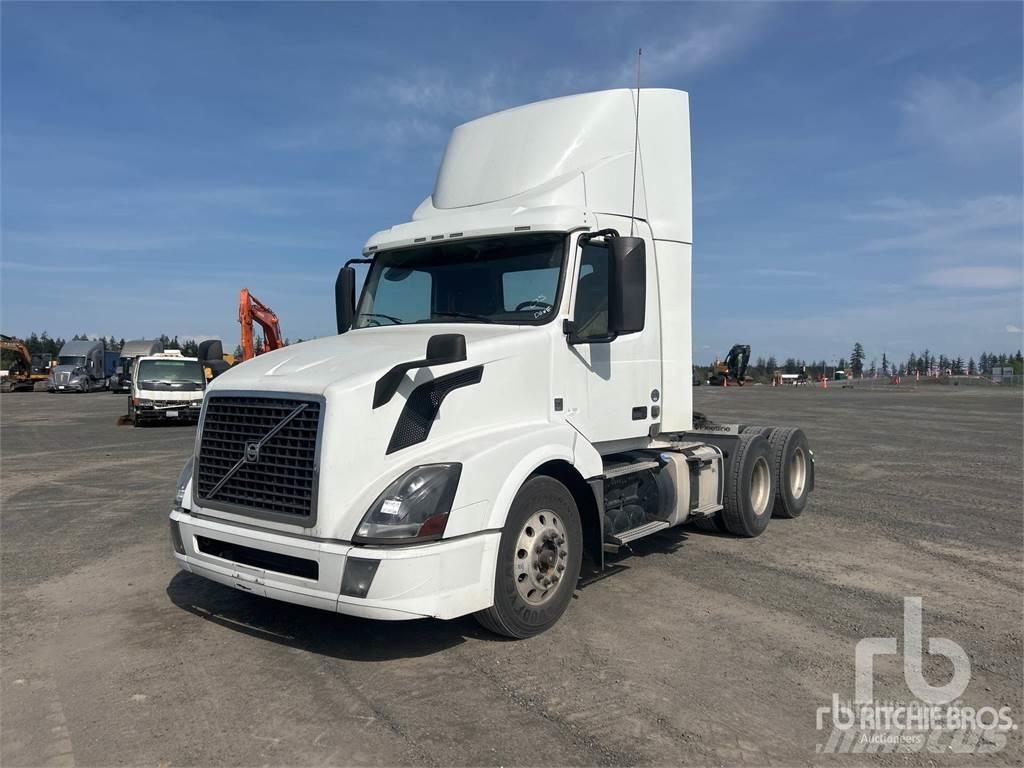 Volvo VNL Sattelzugmaschinen