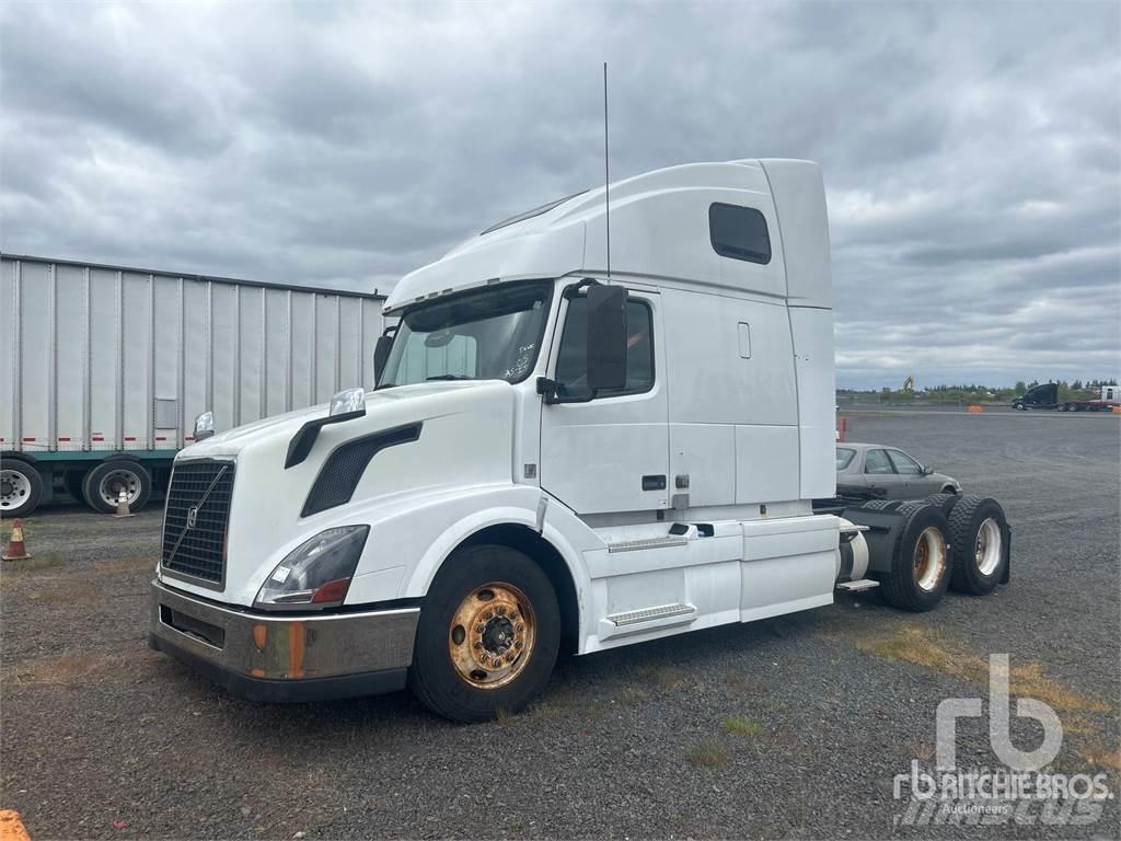 Volvo VNL Sattelzugmaschinen