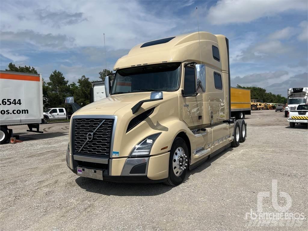 Volvo VNL Sattelzugmaschinen
