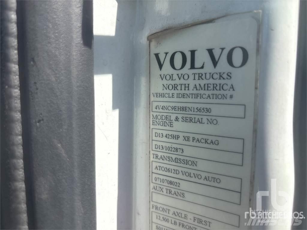 Volvo VNL Sattelzugmaschinen
