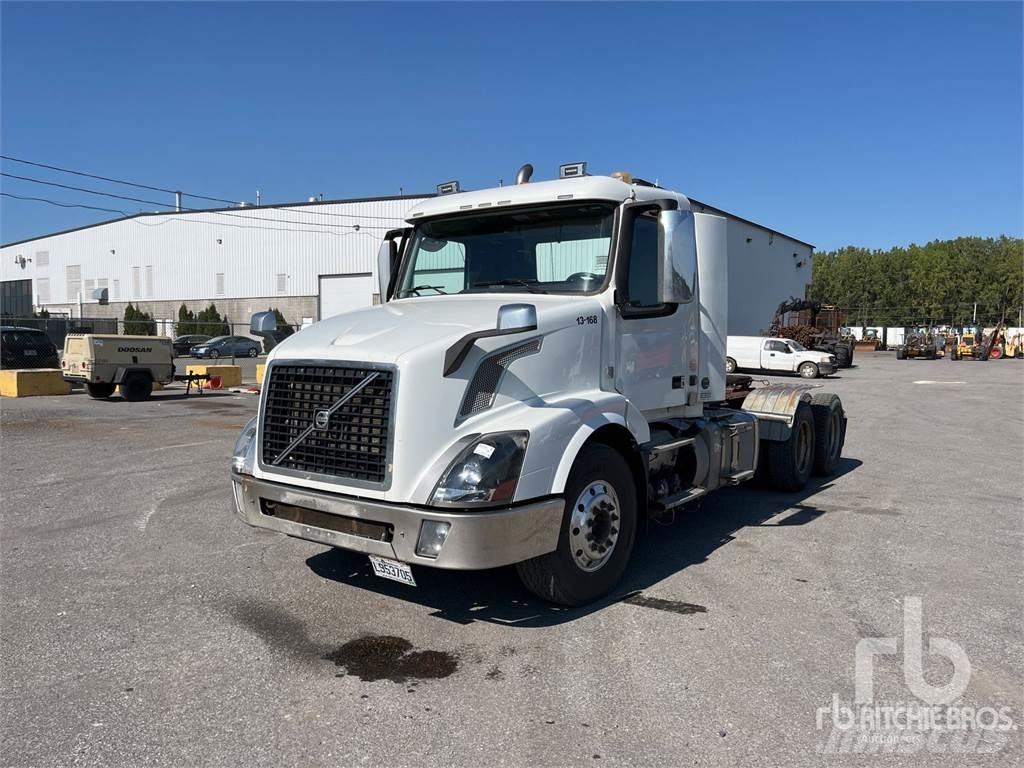 Volvo VNL Sattelzugmaschinen
