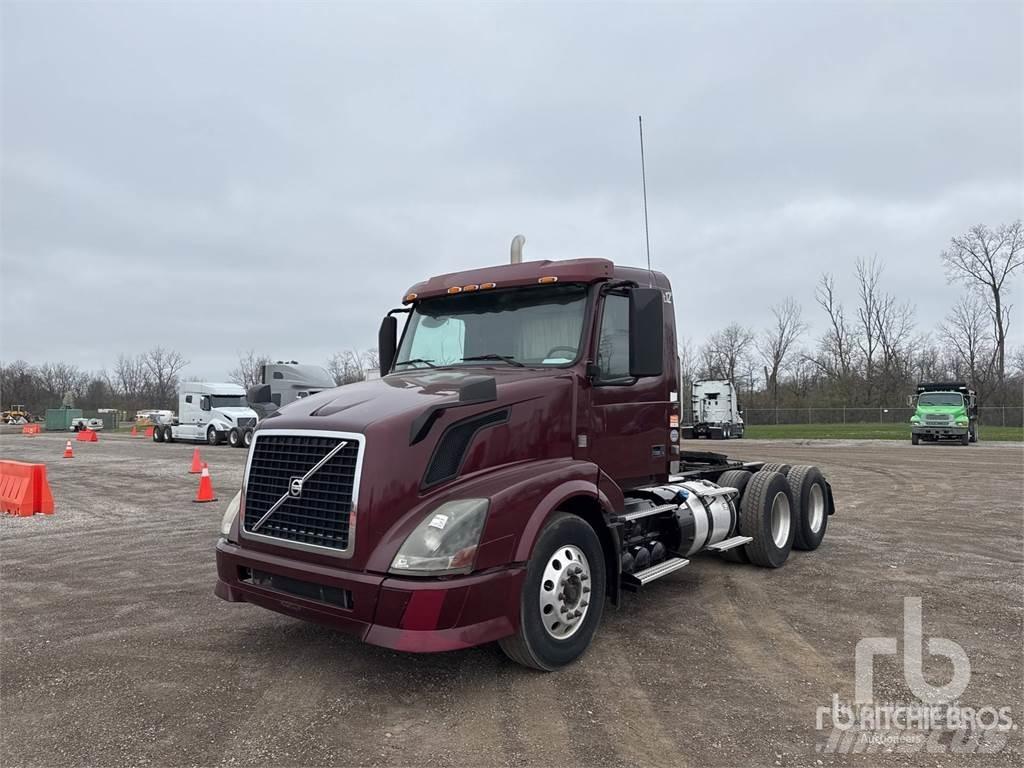 Volvo VNL Sattelzugmaschinen