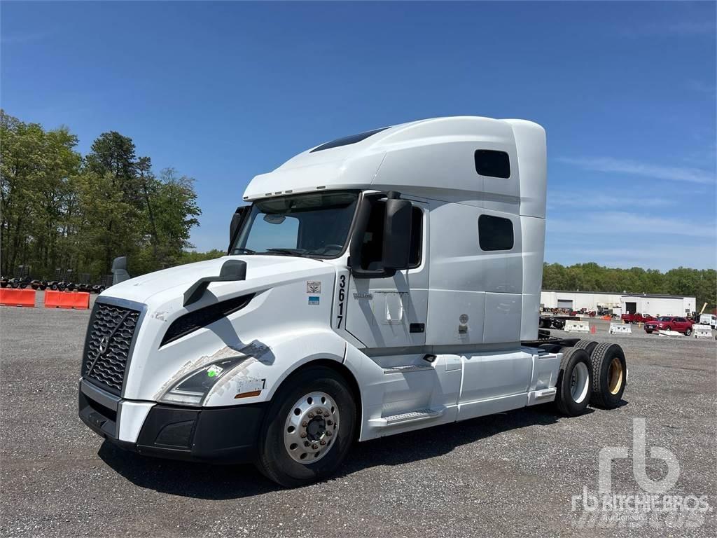 Volvo VNL300 Sattelzugmaschinen