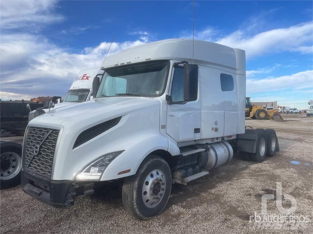 Volvo VNL64T760 Sattelzugmaschinen