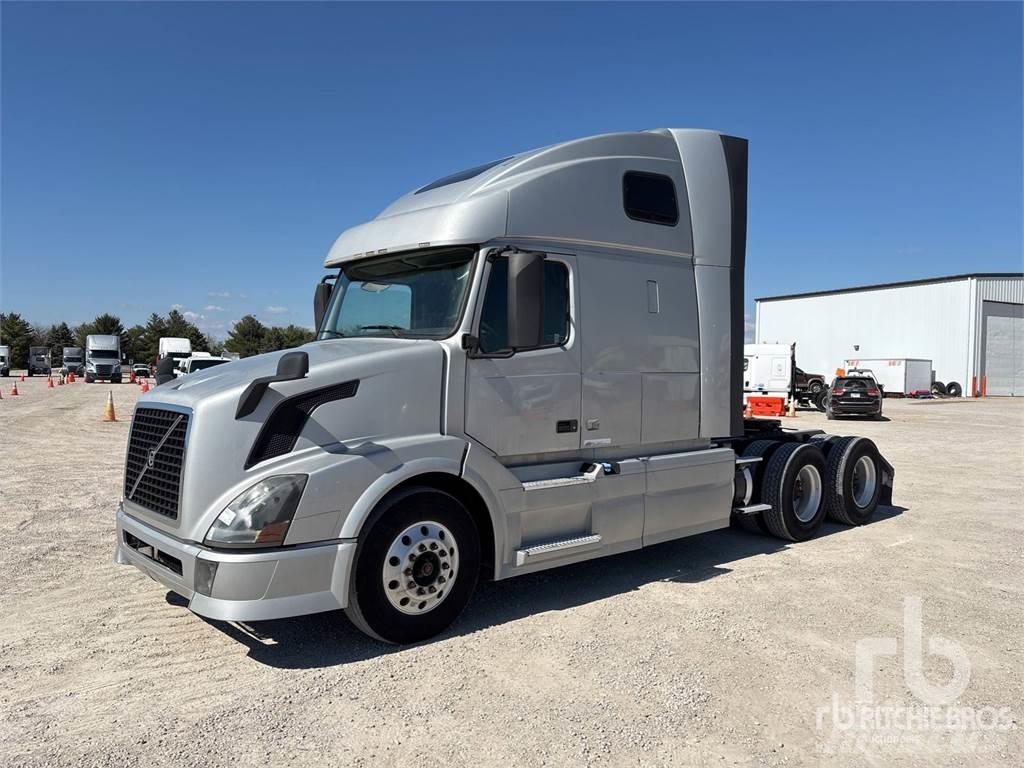 Volvo VNL670 Sattelzugmaschinen